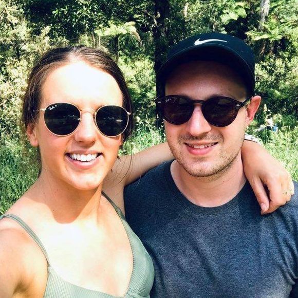 Meet your Posher, Claire - Picture 1 of 1